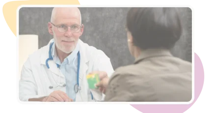 Personne âgée en ehpad se demande si elle doit garder sa mutuelle